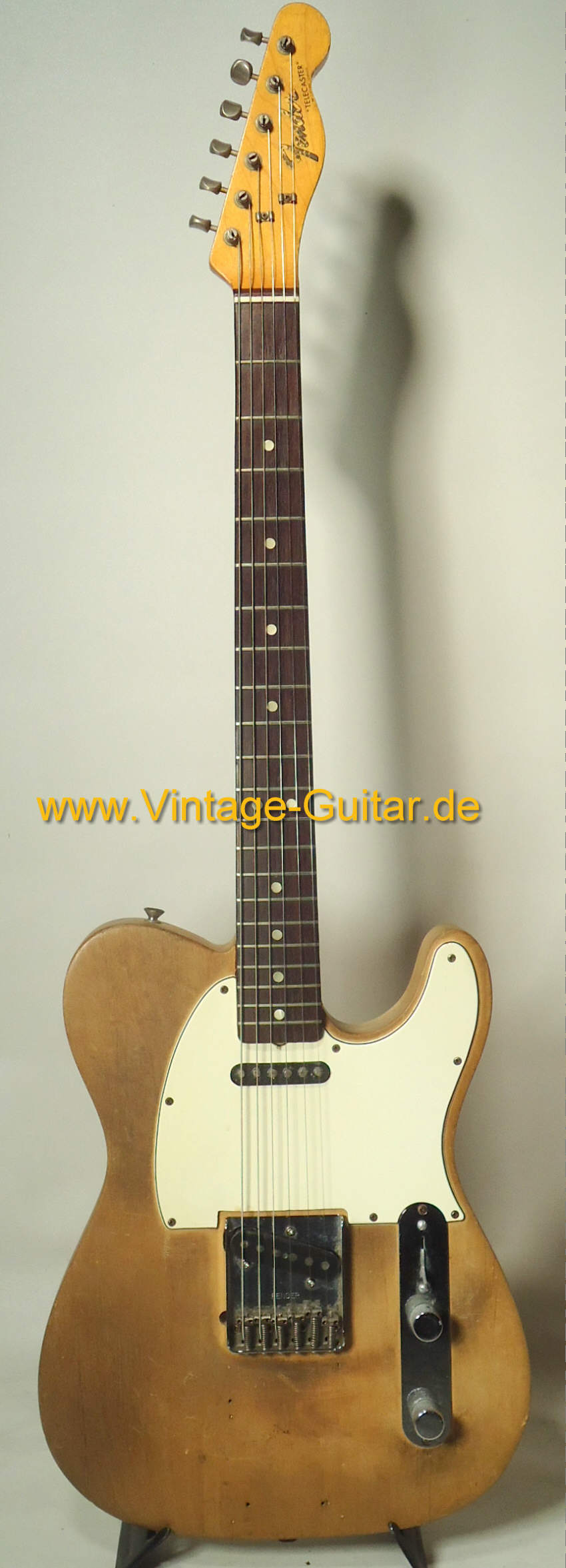 Fender Telecaster 1966 stripped.jpg